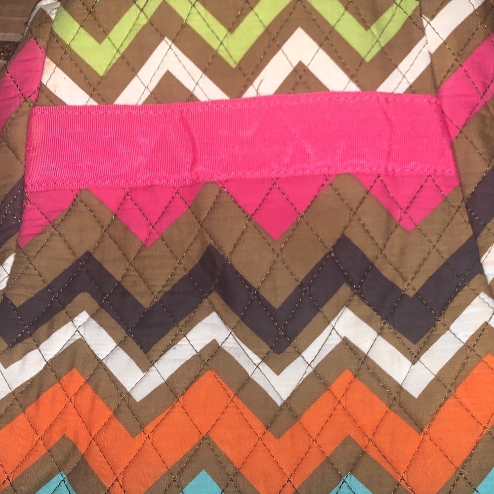 Chevron Patterned Shoulder Bag - Picture 3 of 6